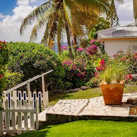 L'hibiscus T2, plage privée, terrasse, barbecue Saint-Francois  Exterior foto