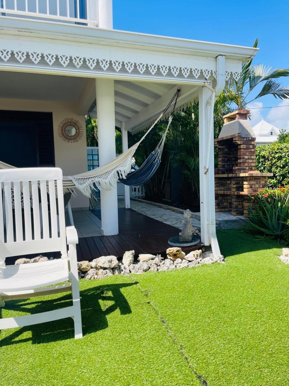 L'hibiscus T2, plage privée, terrasse, barbecue Saint-Francois  Exterior foto